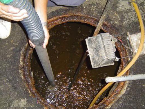 铁门关隔油池清理